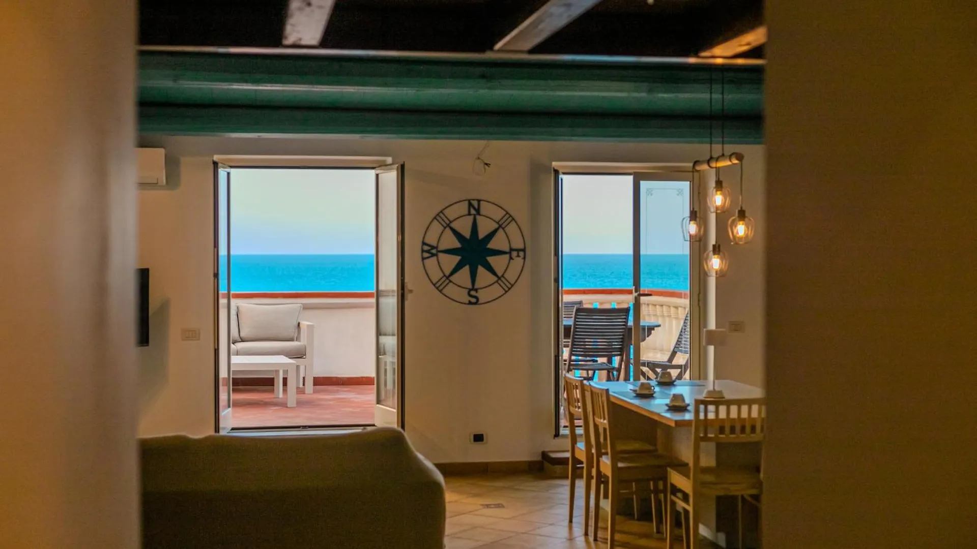 Apartment Alba Sul Mare By Caseserio Cefalu
